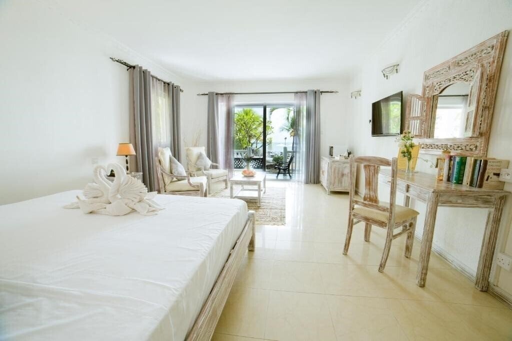 Отель Hibiscus Boutique Hotel Mauritius 3*