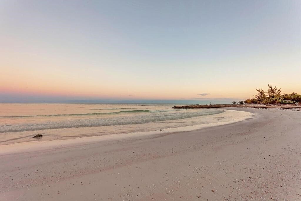 Фото Mystique Holbox By Royalton 5*