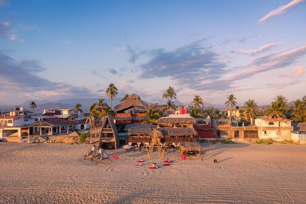 Отель Baxar Hotel Acapulco 4*