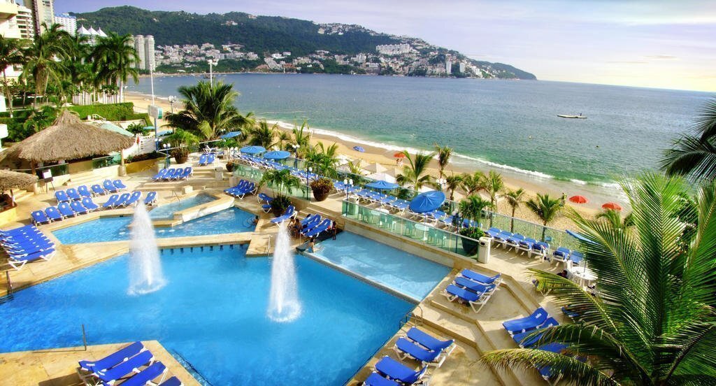 Готель Copacabana Beach Acapulco 4*