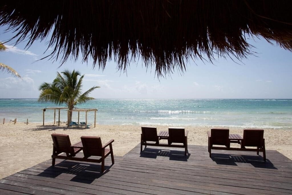 Готель Akumal Bay Beach Wellness Resort 4*