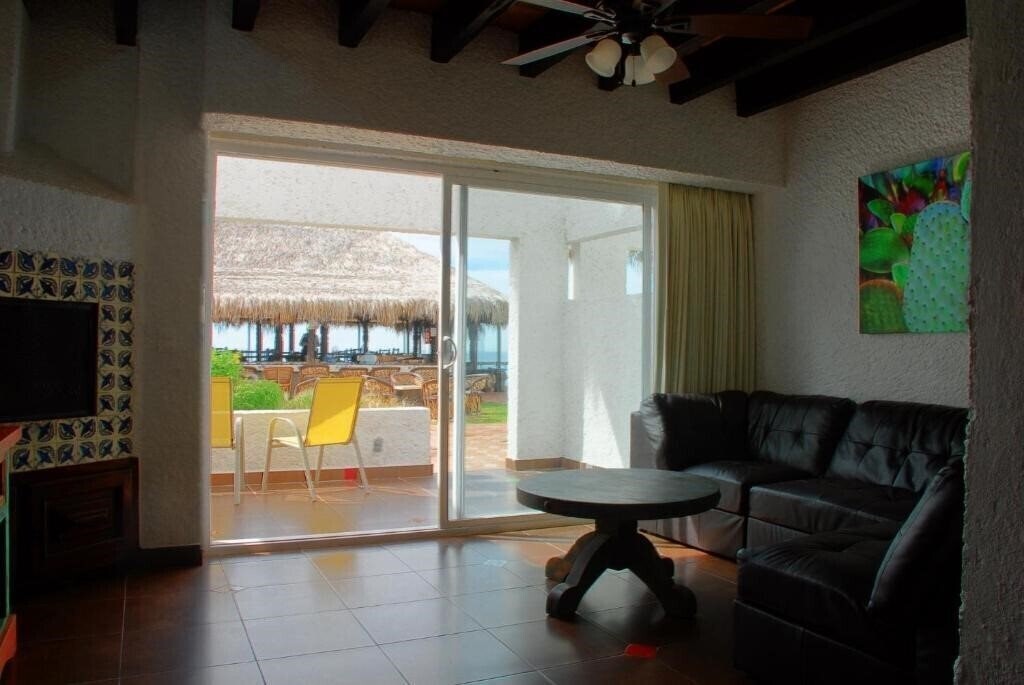 Изображение Las Rocas Resort & SPA 4*
