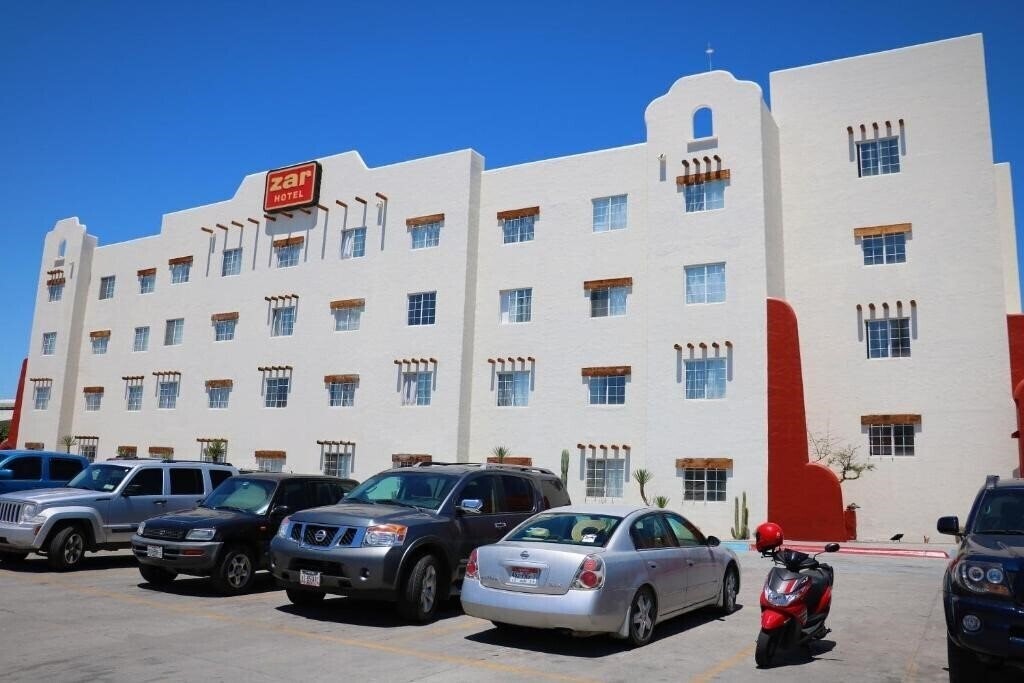 Отель Hotel Zar La Paz 3*