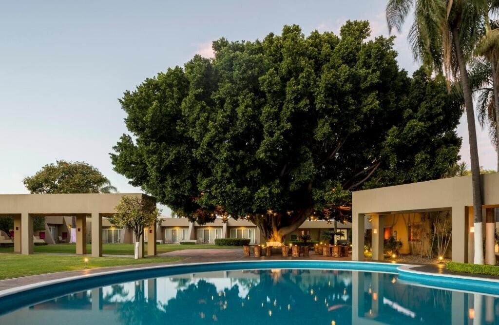 Готель Camino Real Guadalajara 5*