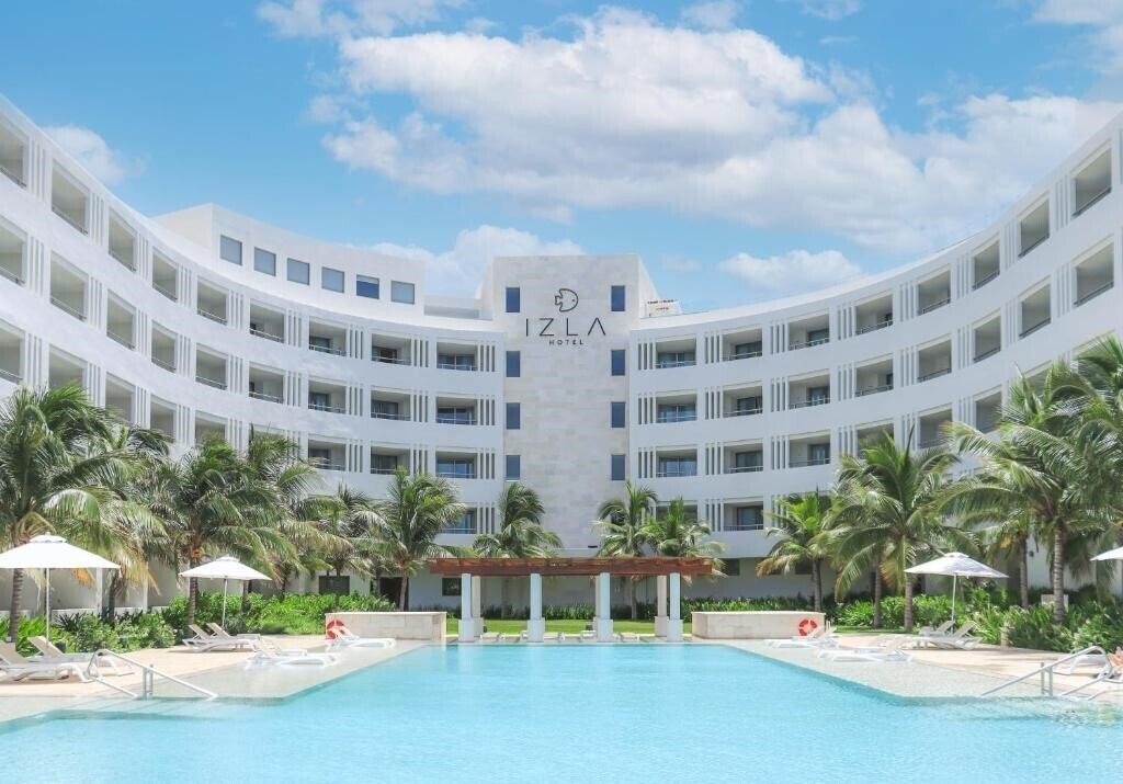 Готель Izla Hotel 4*