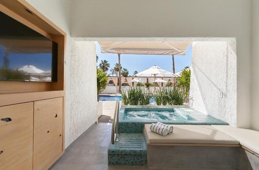 Фотография Bahia Hotel And Beach Club 3*