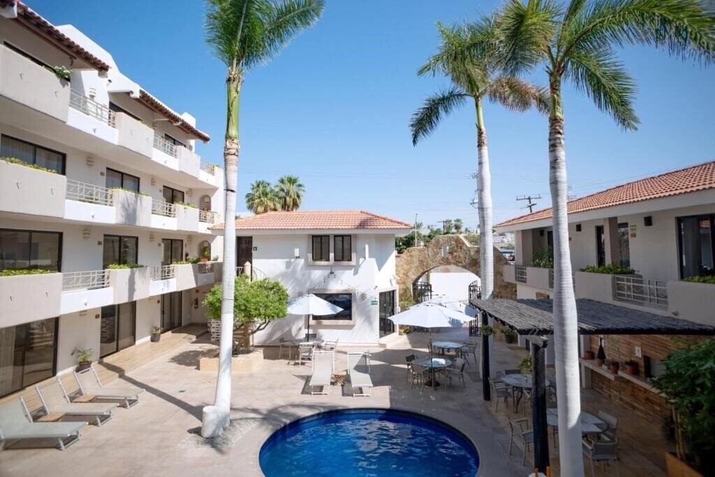 Готель Hotel Santa Fe Los Cabos 3*