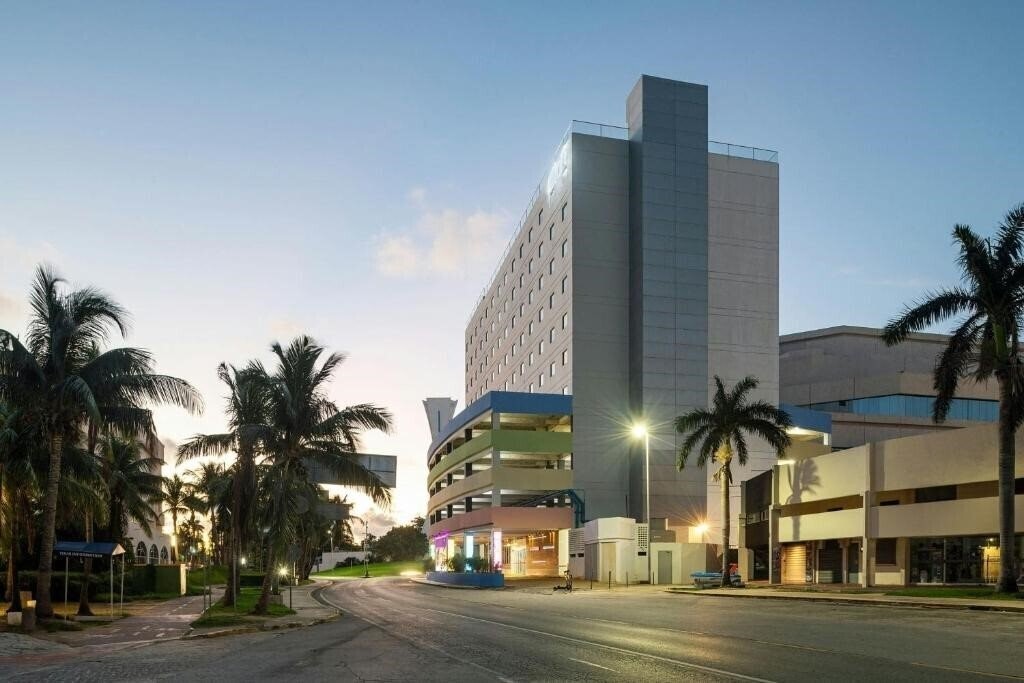 Картинка Aloft Cancun 4*