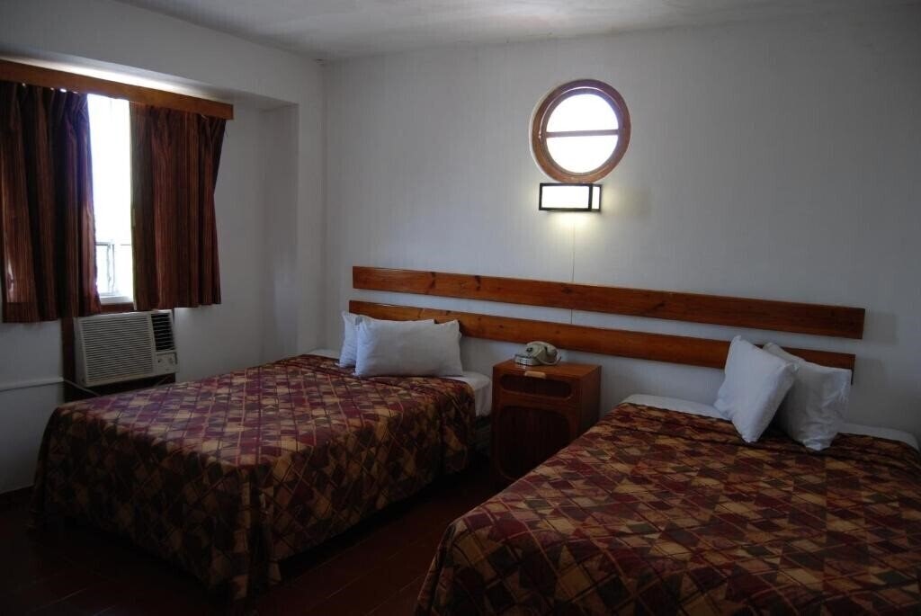 Фото Alux Cancun 2*