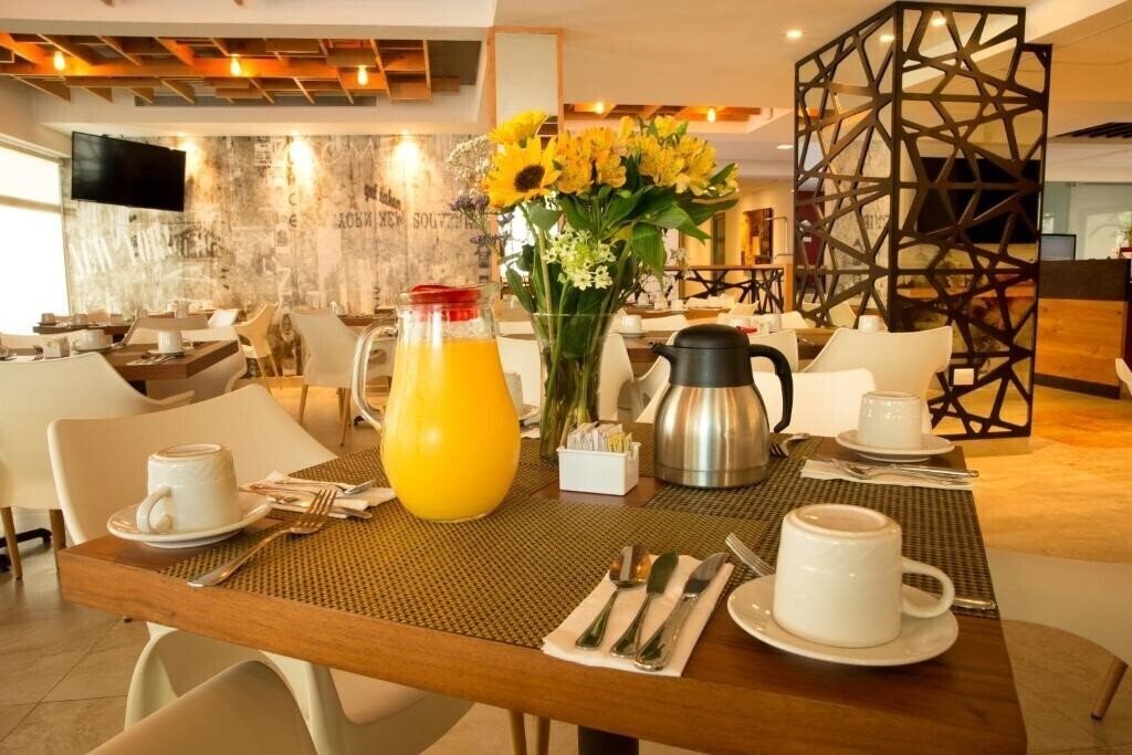 Изображение Ambiance Suites Cancun 4*
