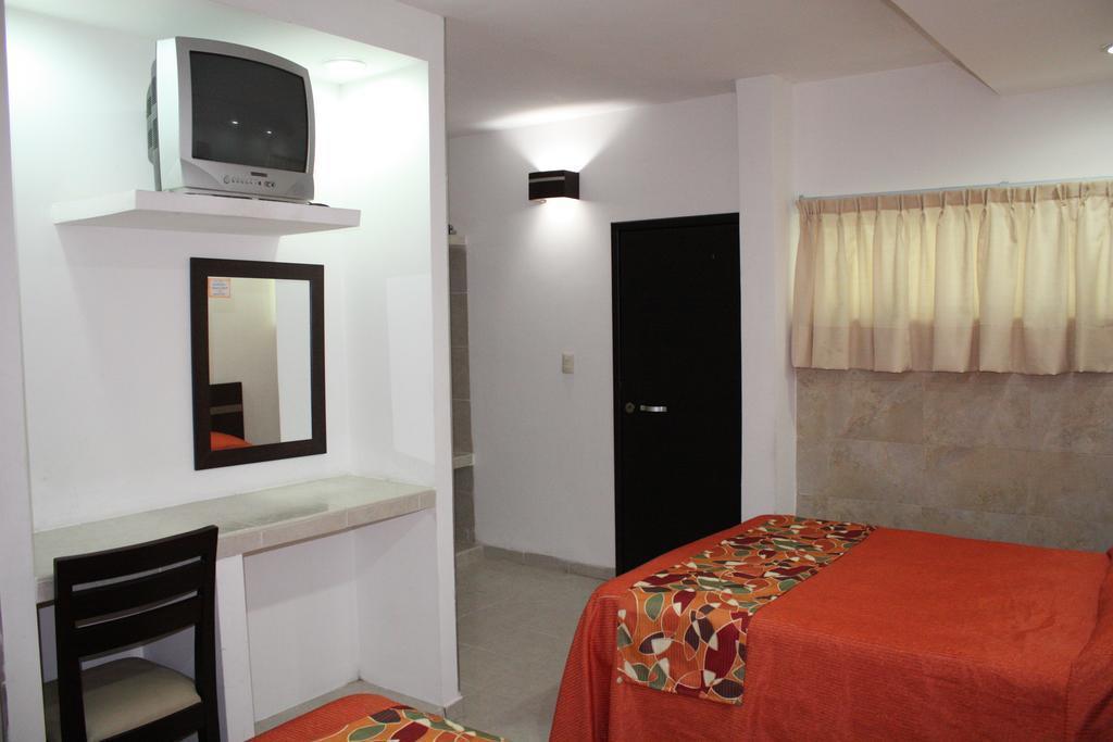 Картинка Colonial Cancun 3*