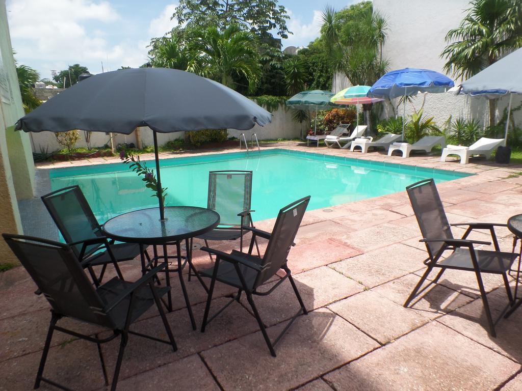 Отель Ikaro Suites Cancun 3*