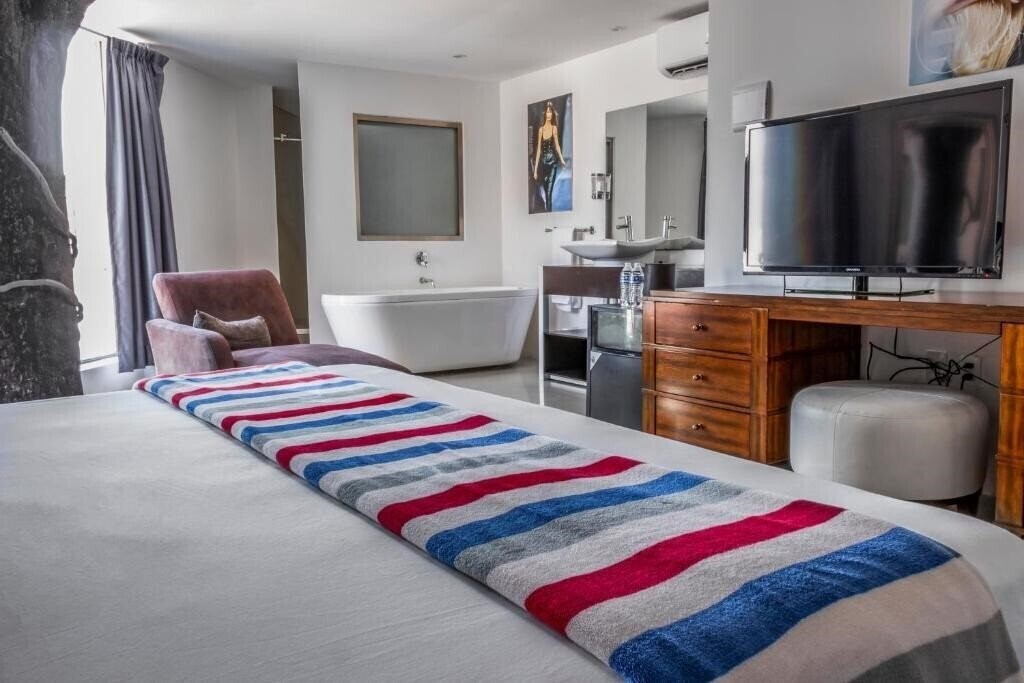 Фотографія Mayafair Design Hotel 3*