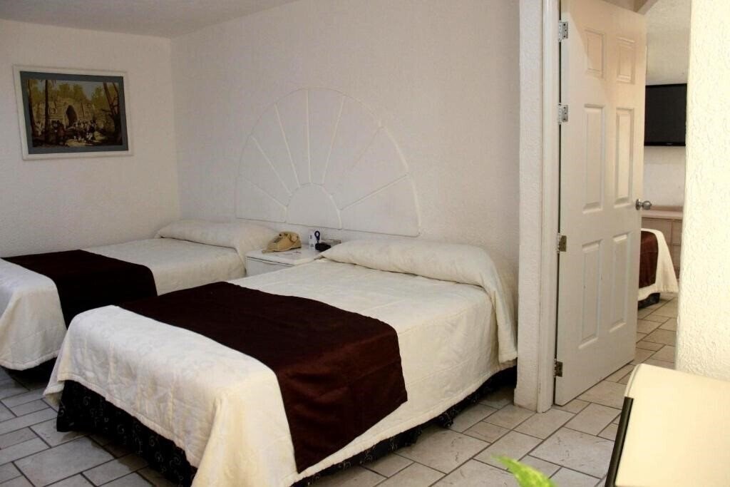 Картинка Plaza Caribe 4*