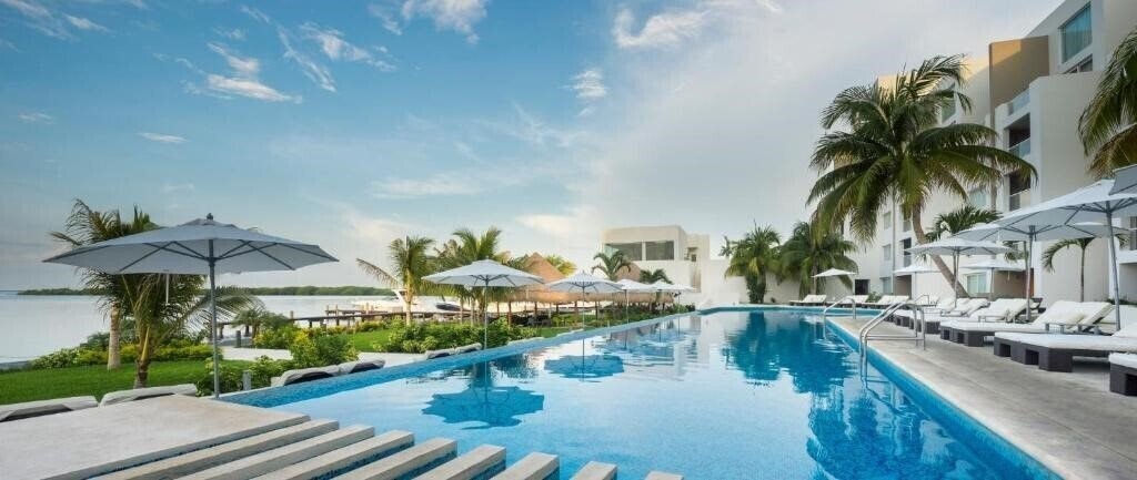 Фото Real Inn Cancun By Camino Real 4*