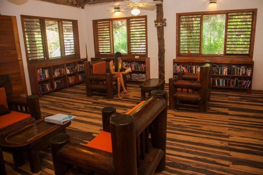 Фото Xaloc Resort 4*