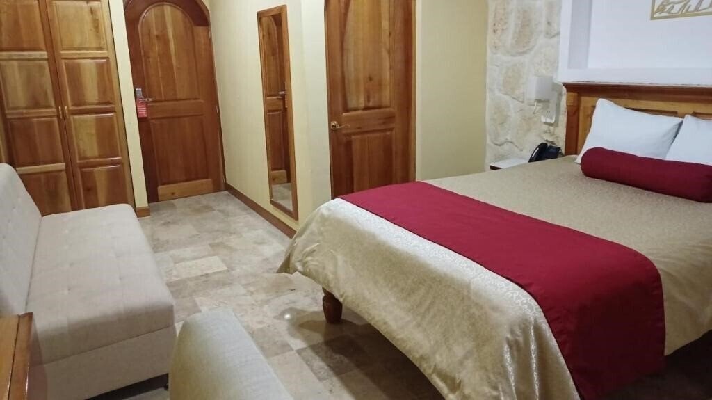 Зображення Cancun International Suites 3*