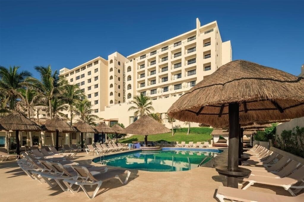 Изображение Barcelo Tucancun Beach 4*
