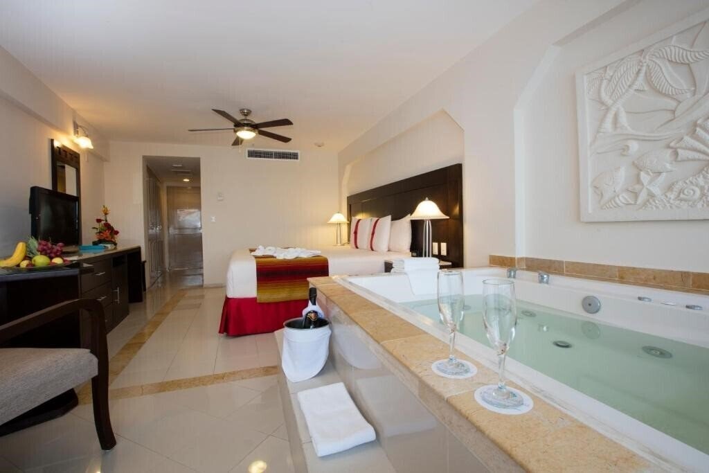 Фотография Crown Paradise Club Cancun 5*