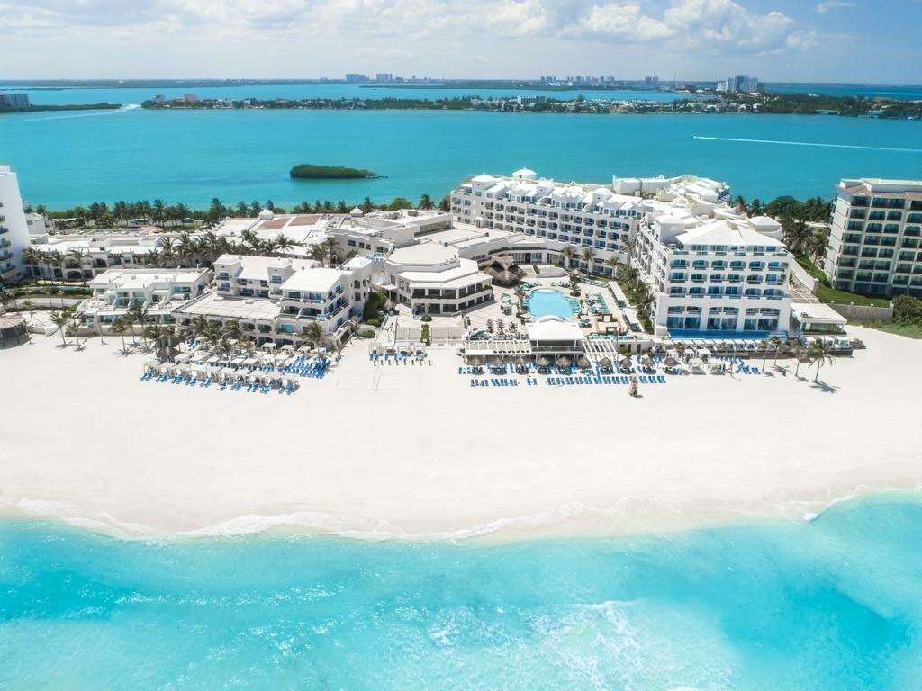 Готель Wyndham Alltra Cancun (ex. Panama Jack Resorts Cancun, Gran Caribe Real Resort & Spa) 5*