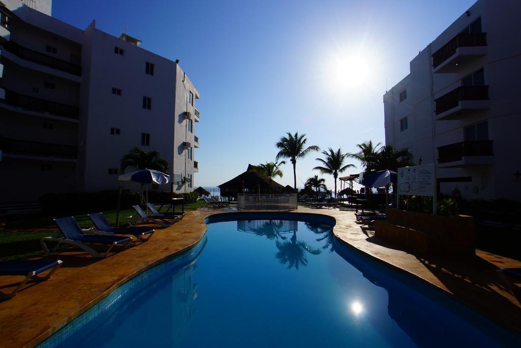 Готель Imperial Las Perlas 3*