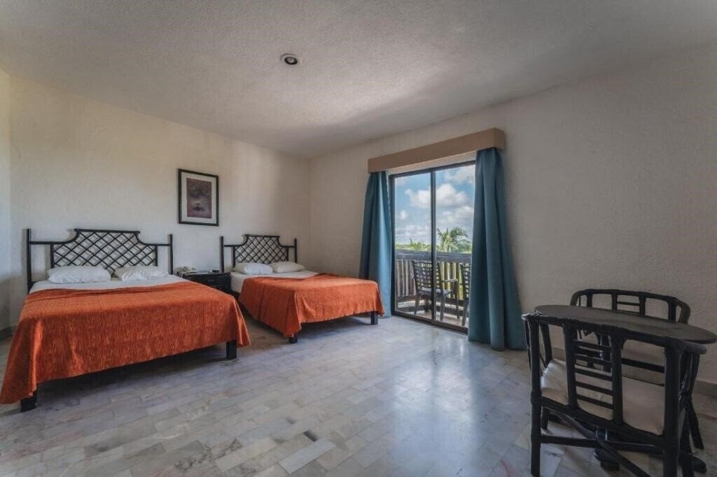 Фото Imperial Las Perlas 3*
