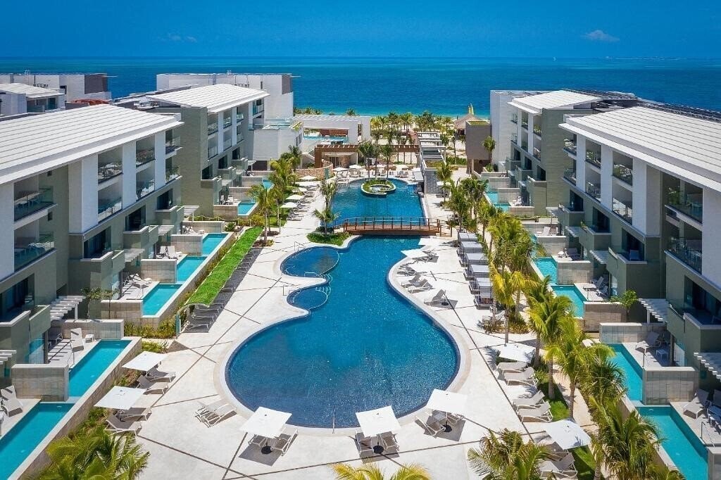 Готель Catalonia Grand Costa Mujeres All Suites & Spa Resort 5*