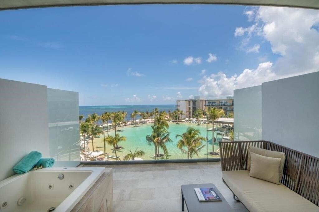 Картинка Haven Riviera Cancun 5*