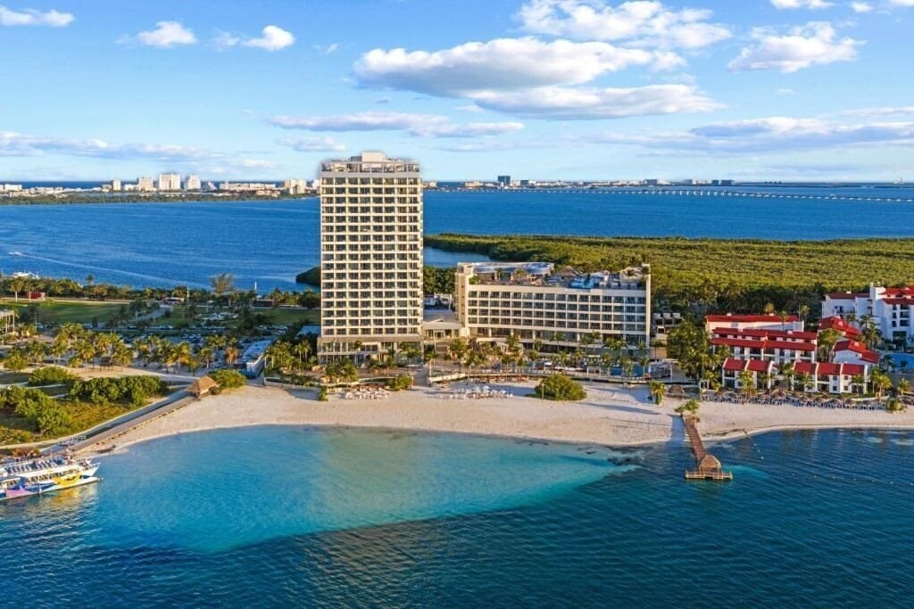 Фото Amare Cancun Adults Only All-Inclusive Resort, Curio by Hilton 5*