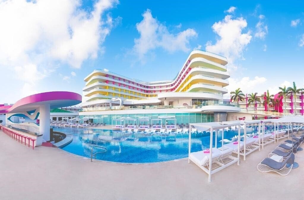 Готель The Tower By Temptation Cancun Resort 4*