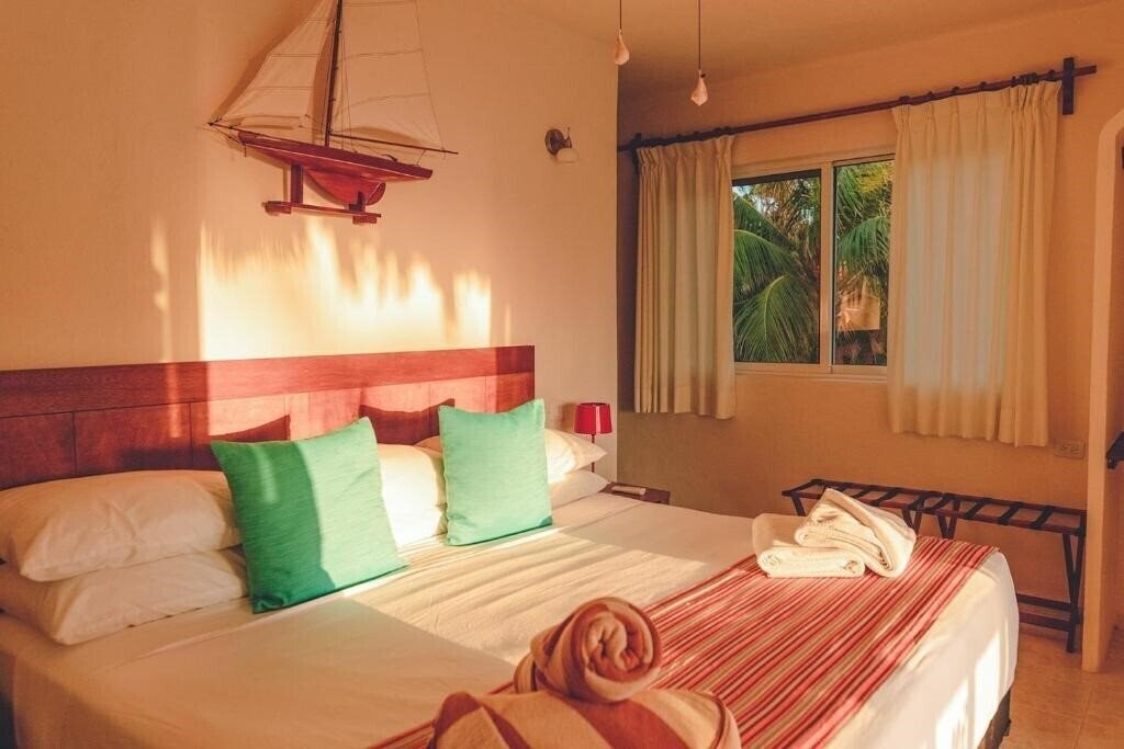 Фото Puerto Holbox 4*