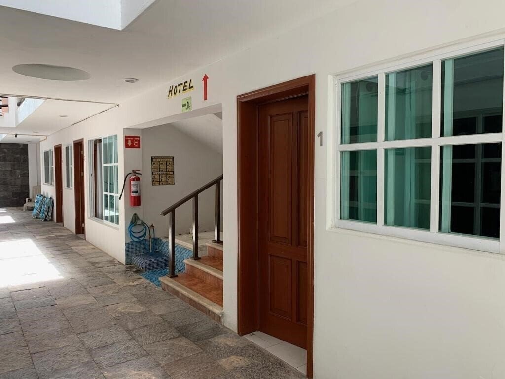 Отель Hotel Xbulu Ha 3*