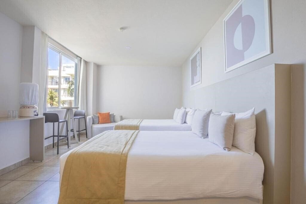 Фото Ixchel Beach Hotel 4*