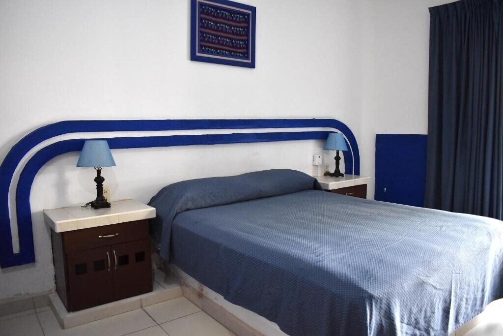 Изображение Plaza Almendros 3*