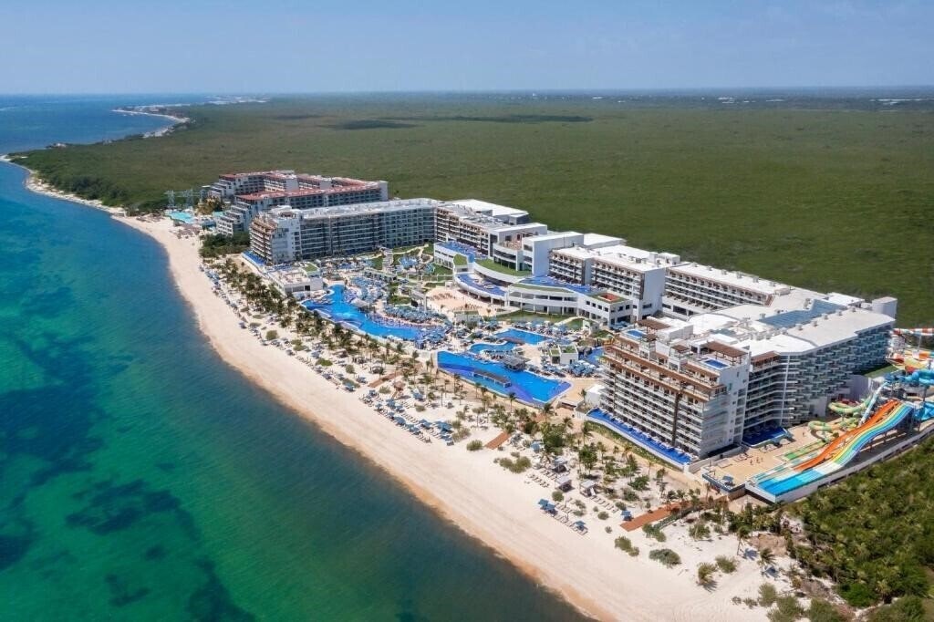Отель Royalton Splash Riviera Cancun 5*