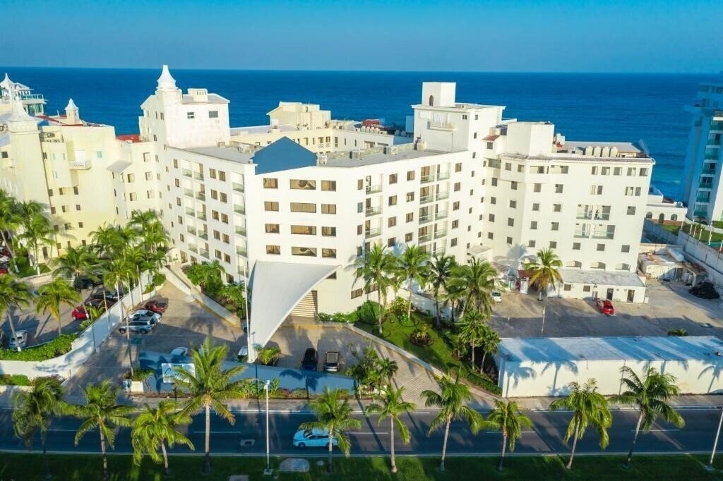 Картинка Cyan Cancun Resort & Spa 4*