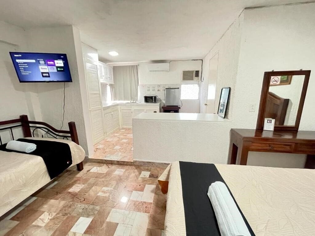 Фотографія Posada Farallon Inn 2*