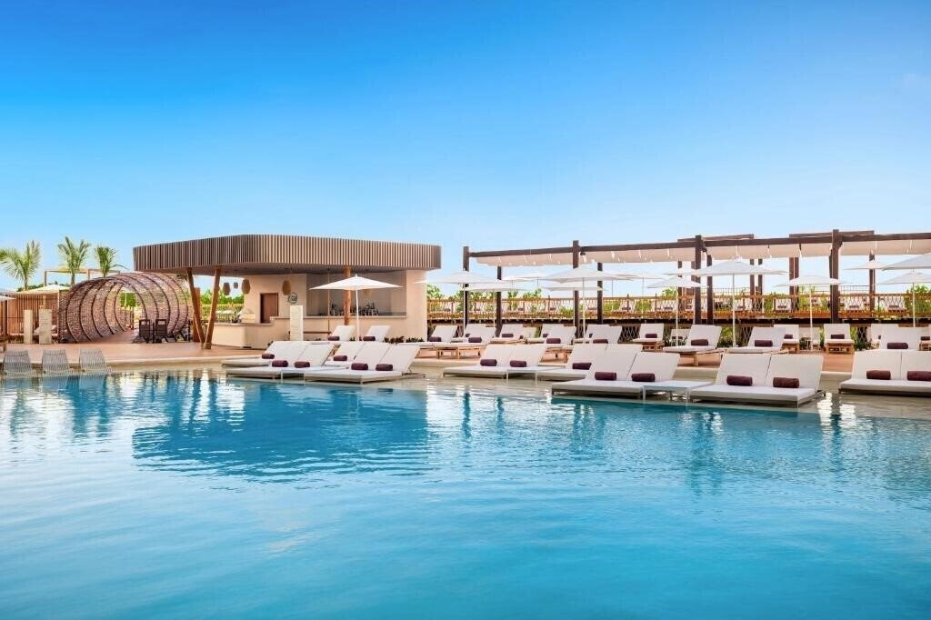 Отель Mondrian Cancun 5*