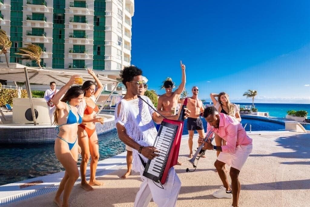 Фото Sandos Cancun Luxury Experience 5*
