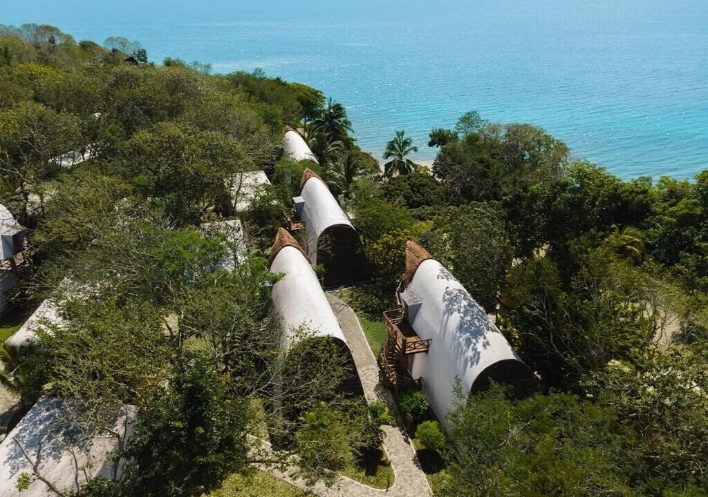 Отель Mia Bacalar Luxury Resort & SPA 4*