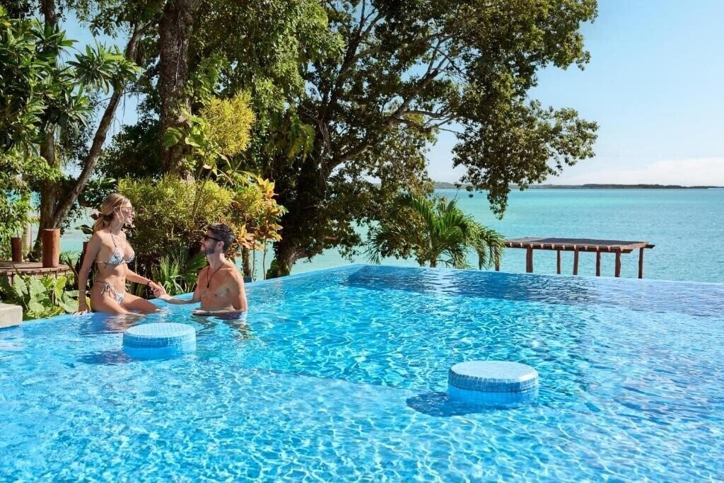 Зображення Cristalino Lagoon Front Hotel Restaurant & SPA 5*