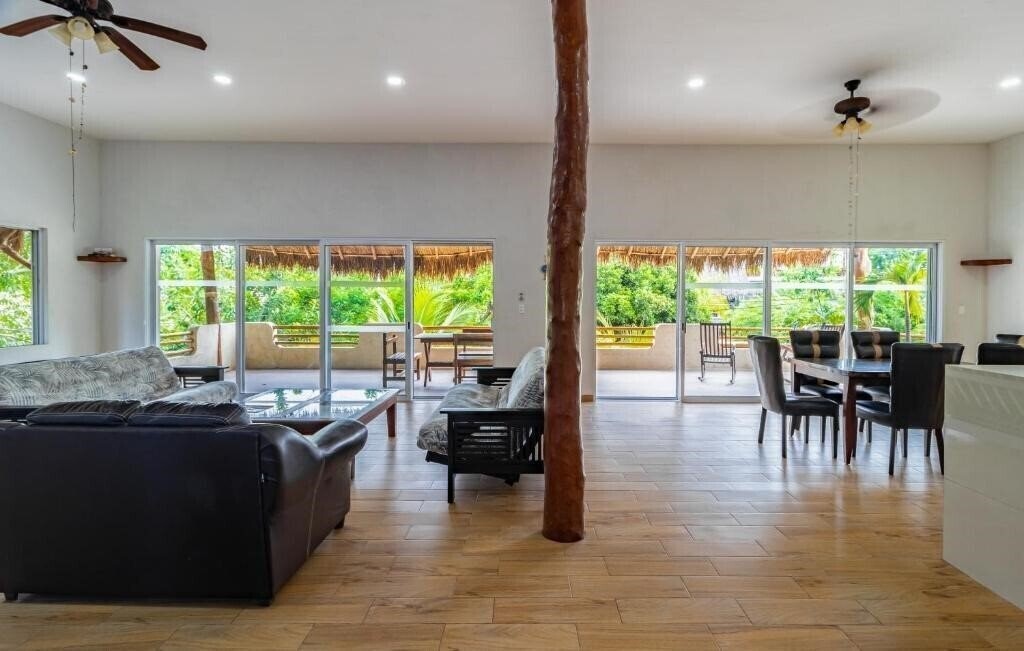 Изображение Hotel & Suites Oasis Bacalar 3*