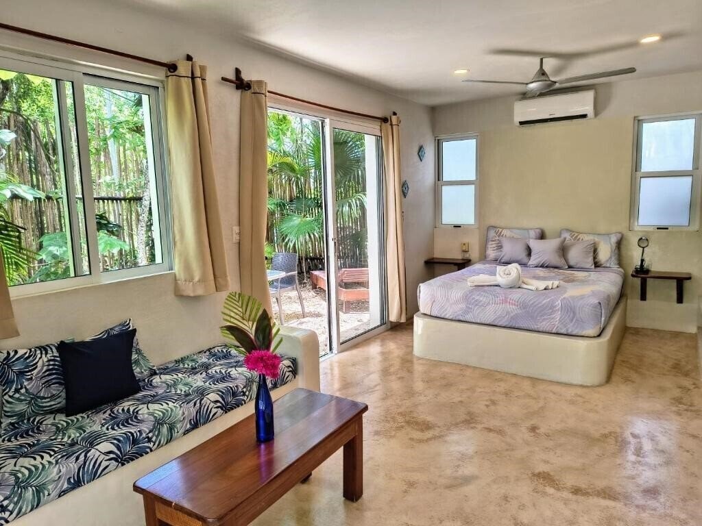 Картинка Hotel & Suites Oasis Bacalar 3*