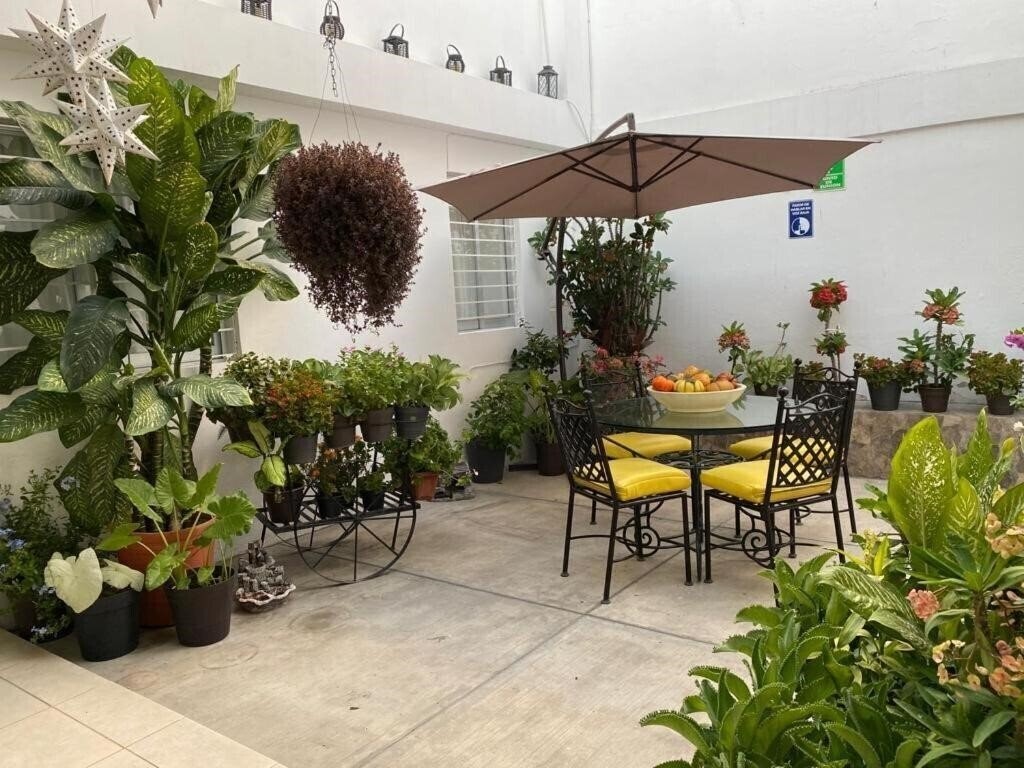 Отель El Rincon De Los Angeles 3*
