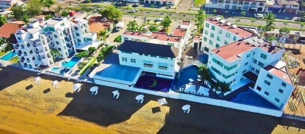 Фото Best Western Plus Luna Del Mar Manzanillo 4*