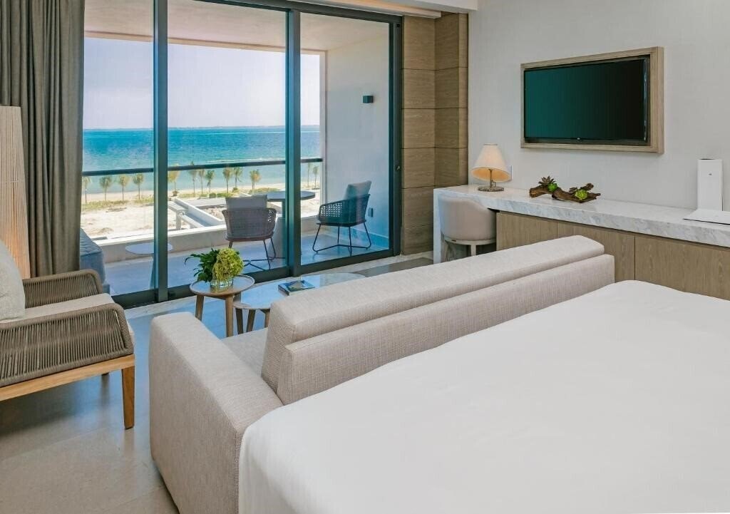 Фотография SLS Playa Mujeres 5*