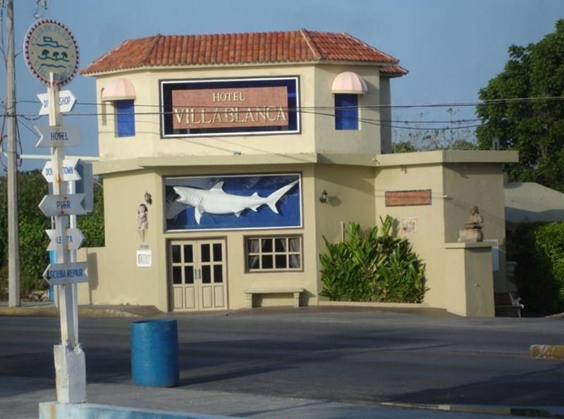 Готель Villa Blanca Garden Beach 3*