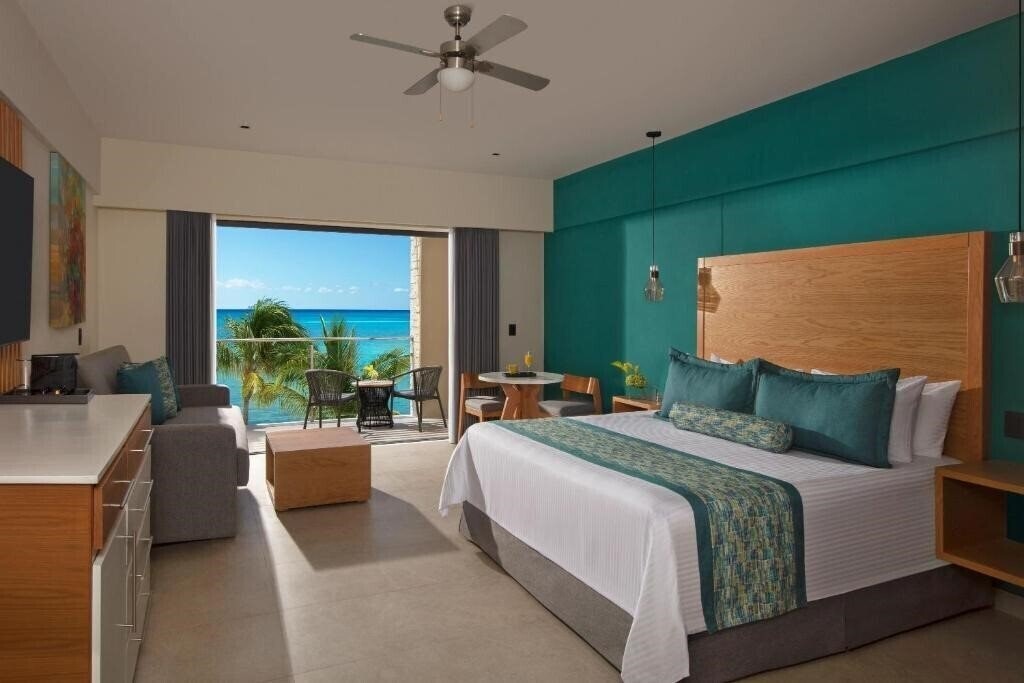 Фото Dreams Cozumel Cape Resort & Spa 5*