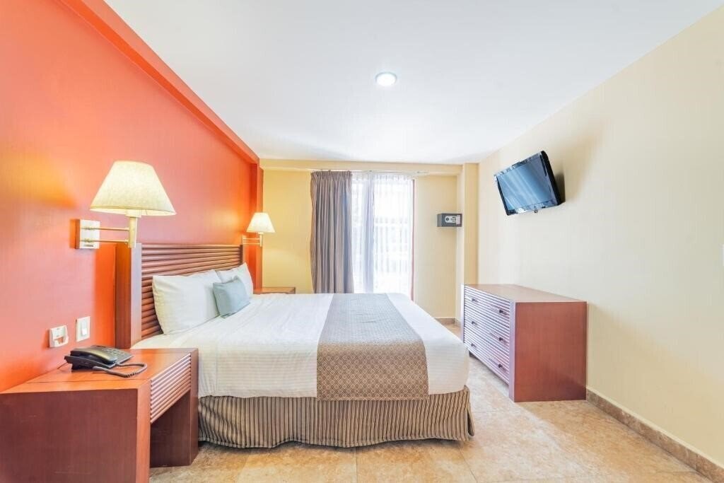 Изображение Seven Crown La Paz Centro 4*