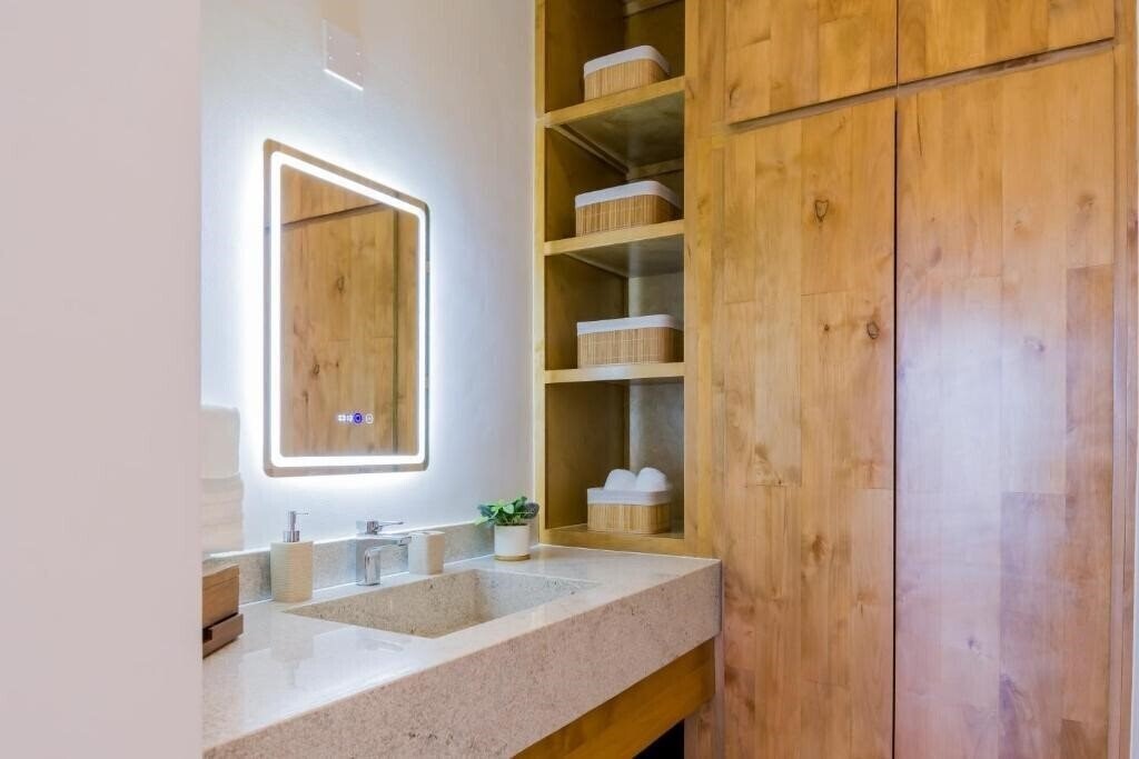 Изображение Josefa Suites 3*